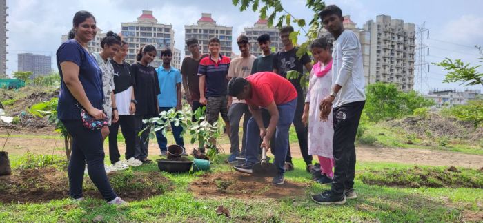 Bodhi students planting trees on Kharghar hill on World Environment Day